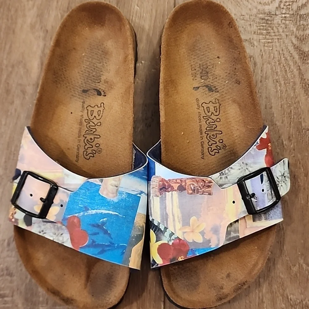 Birki's Birkenstock Madrid Slides Sandals Hawaiian Tiki Print size 6 (W) 4 (M)